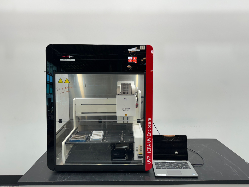 Image of CyBio FeliX Automatic Pipettor w/ 2' Enclosure